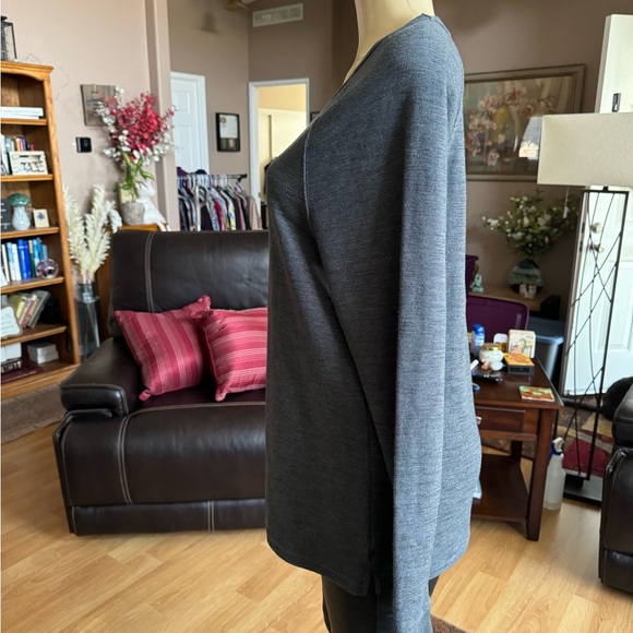 Goodfellow & Co gray long sleeve sweater-size M - Picture 7 of 9